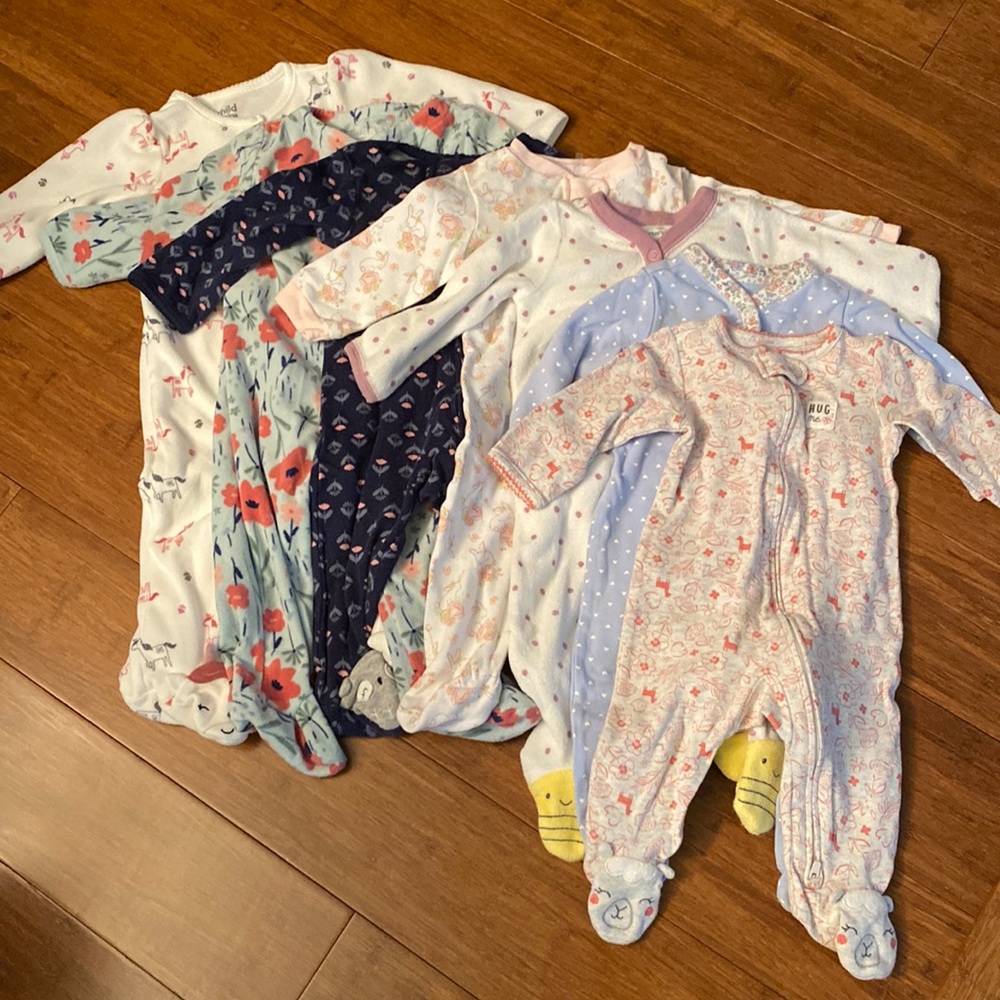 6-9 Month Girls Pajamas!